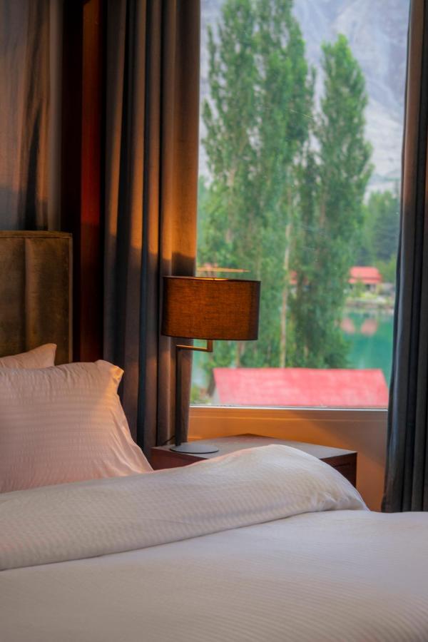Tibet Hotel Skardu Zewnętrze zdjęcie
