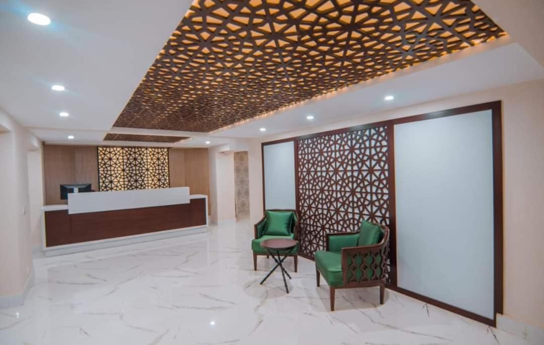 Tibet Hotel Skardu Zewnętrze zdjęcie