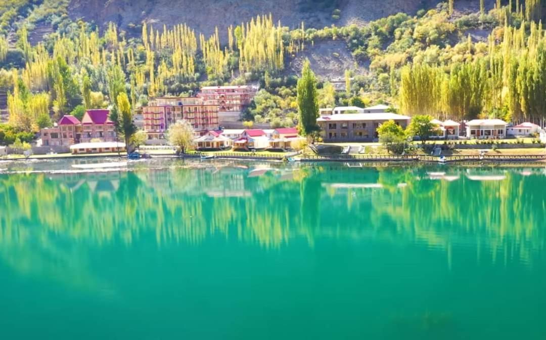 Tibet Hotel Skardu Zewnętrze zdjęcie