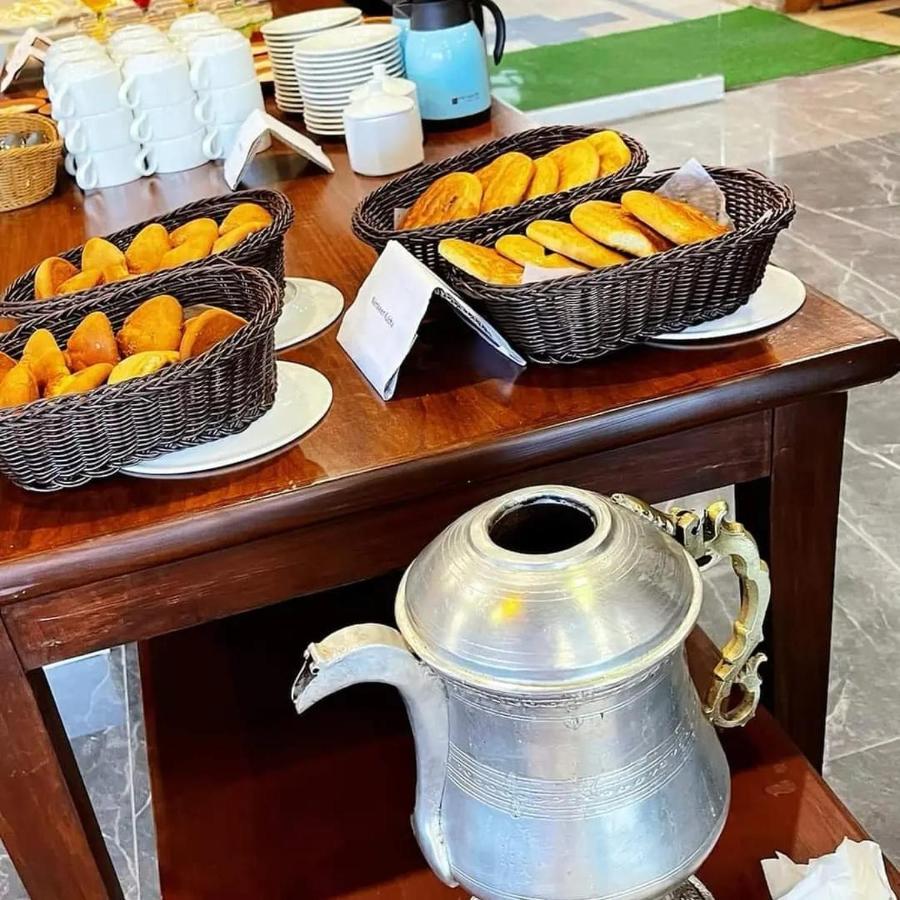 Tibet Hotel Skardu Zewnętrze zdjęcie